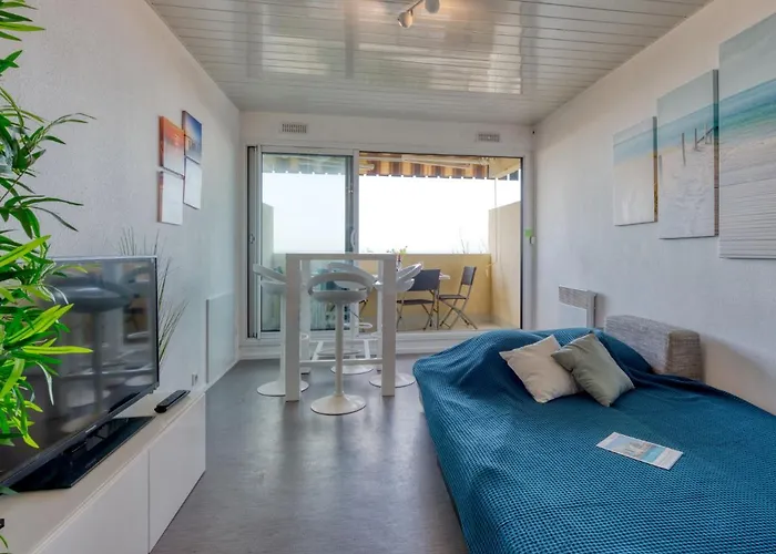 Les Oceanides-19 By Interhome *