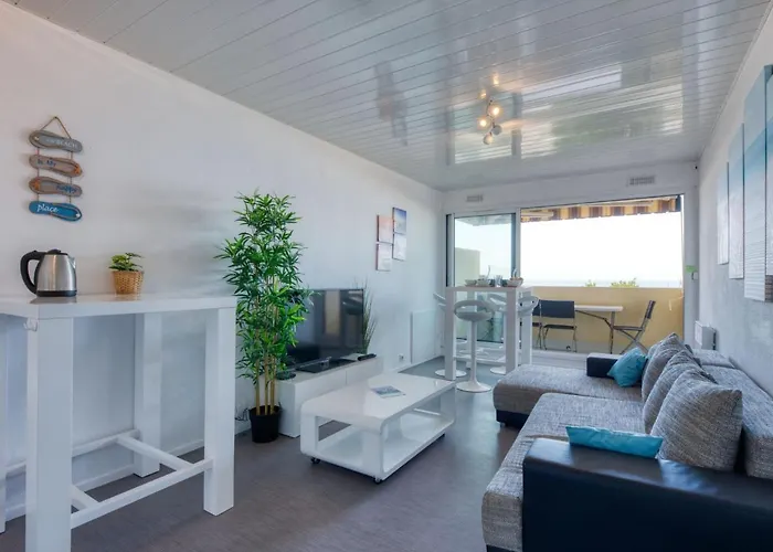 Les Oceanides-19 By Interhome Lejlighed