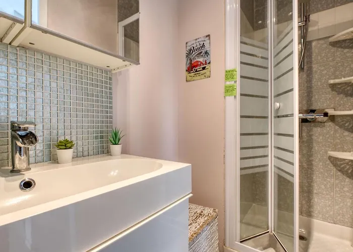 Les Oceanides-19 By Interhome